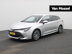 Toyota Corolla Touring Sports - 1.8 Hybrid Business Plus | AUTOMAAT | Navigatie | Stoel verwarming | Camera | Cruise Contr