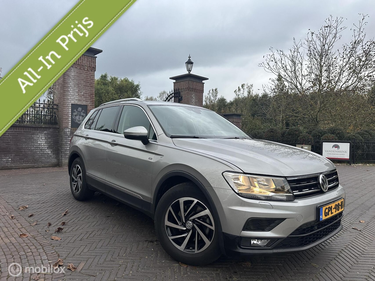 Volkswagen Tiguan - 1.4 TSI Business Trekhaak Navi GARANTIE - AutoWereld.nl
