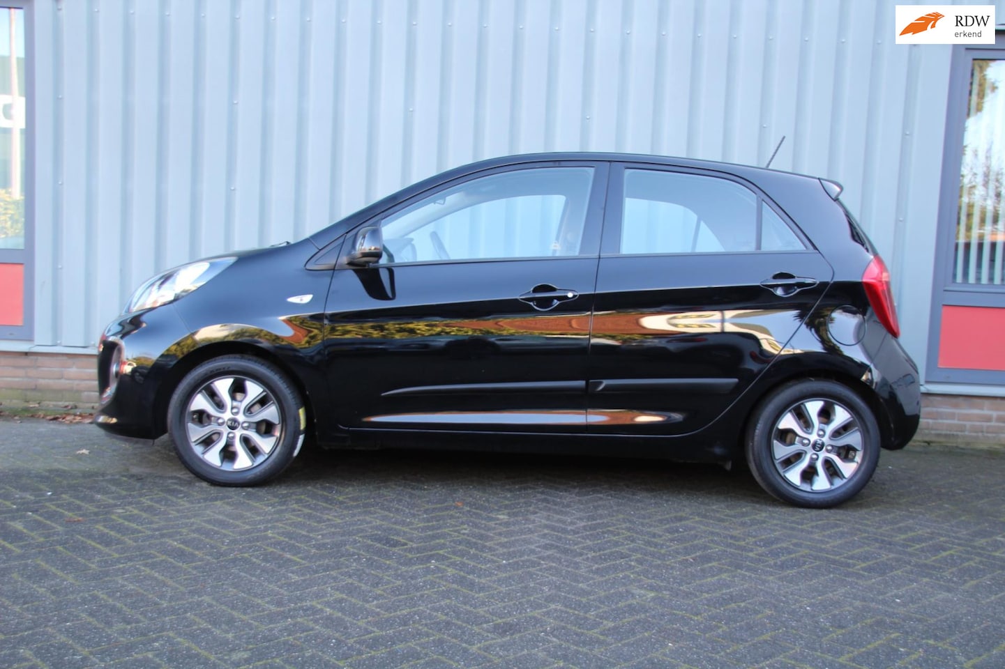 Kia Picanto - 1.0 CVVT EconomyPlusLine Navigatie/Aur camera/set winterbanden - AutoWereld.nl