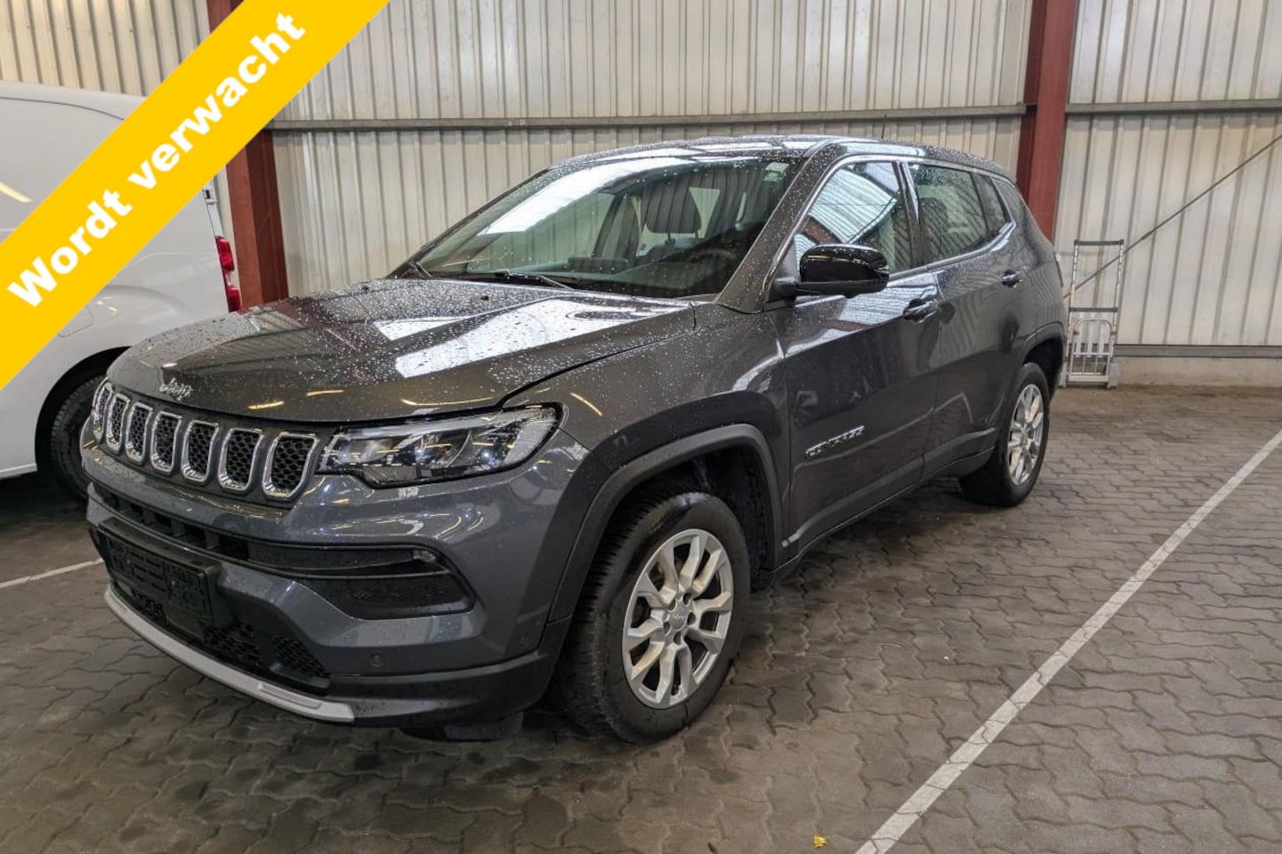 Jeep Compass - 1.5T e-Hybrid Altitude 1.5T e-Hybrid Altitude - AutoWereld.nl