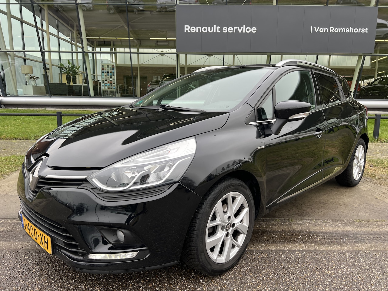 Renault Clio Estate - 0.9 TCe Limited / Keyless / Cruise / Airco / Applecarplay - Androidauto / - AutoWereld.nl