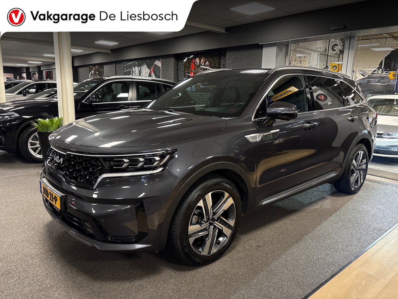 Kia Sorento - 1.6 T-GDI Plug-in Hybrid 4WD ExecutiveLine 7Persoons / pano / Bose / leer / camera - AutoWereld.nl