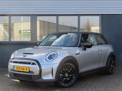 MINI Mini-Electric - Classic 33 kWh | lederen bekleding | camera | keyless entry | donker glas