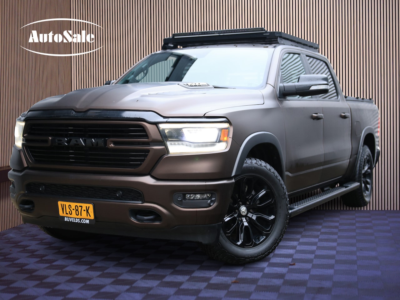 Dodge Ram 1500 - 5.7 V8 4x4 Crew Cab Laramie LED THAAK CARPLAY DIAMONDBACK '22 - AutoWereld.nl