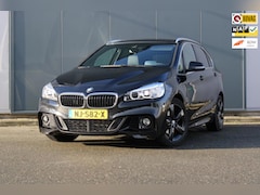 BMW 2-serie Active Tourer - 218i H. Executive, M-pakket, Automaat, Trekhaak, Head up, Leder, Stoelverwarming voor, PDC