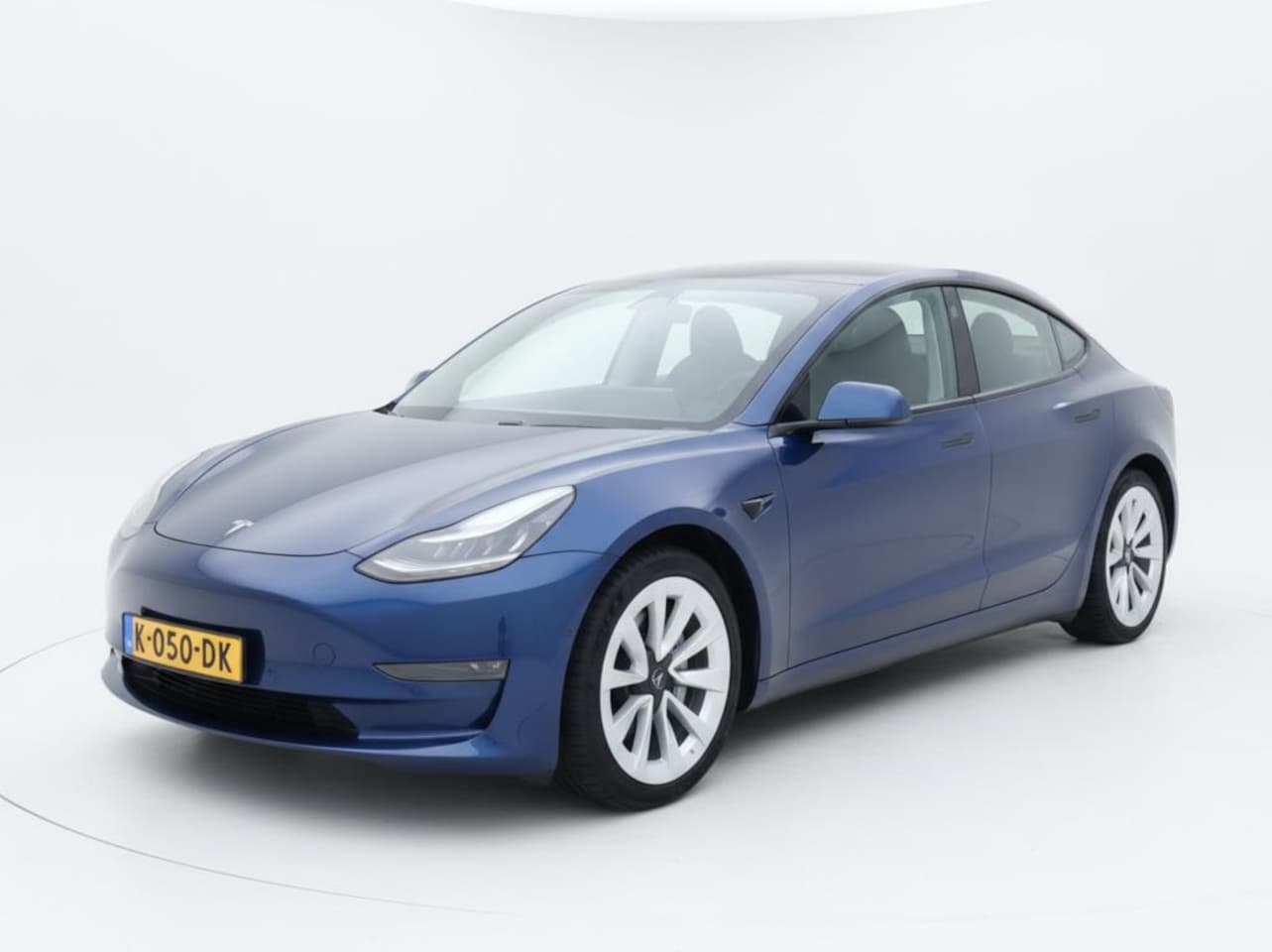 Tesla Model 3 - Long Range RWD Long Range AWD 75 kWh / Full Self Driving / Facelift / 19 inch - AutoWereld.nl