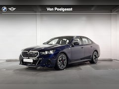 BMW i5 - Sedan M60 xDrive 84 kWh