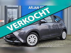 Toyota Aygo - 1.0 VVT-i x-play 5Drs AUTOMAAT Airco Camera Carplay 46000KM