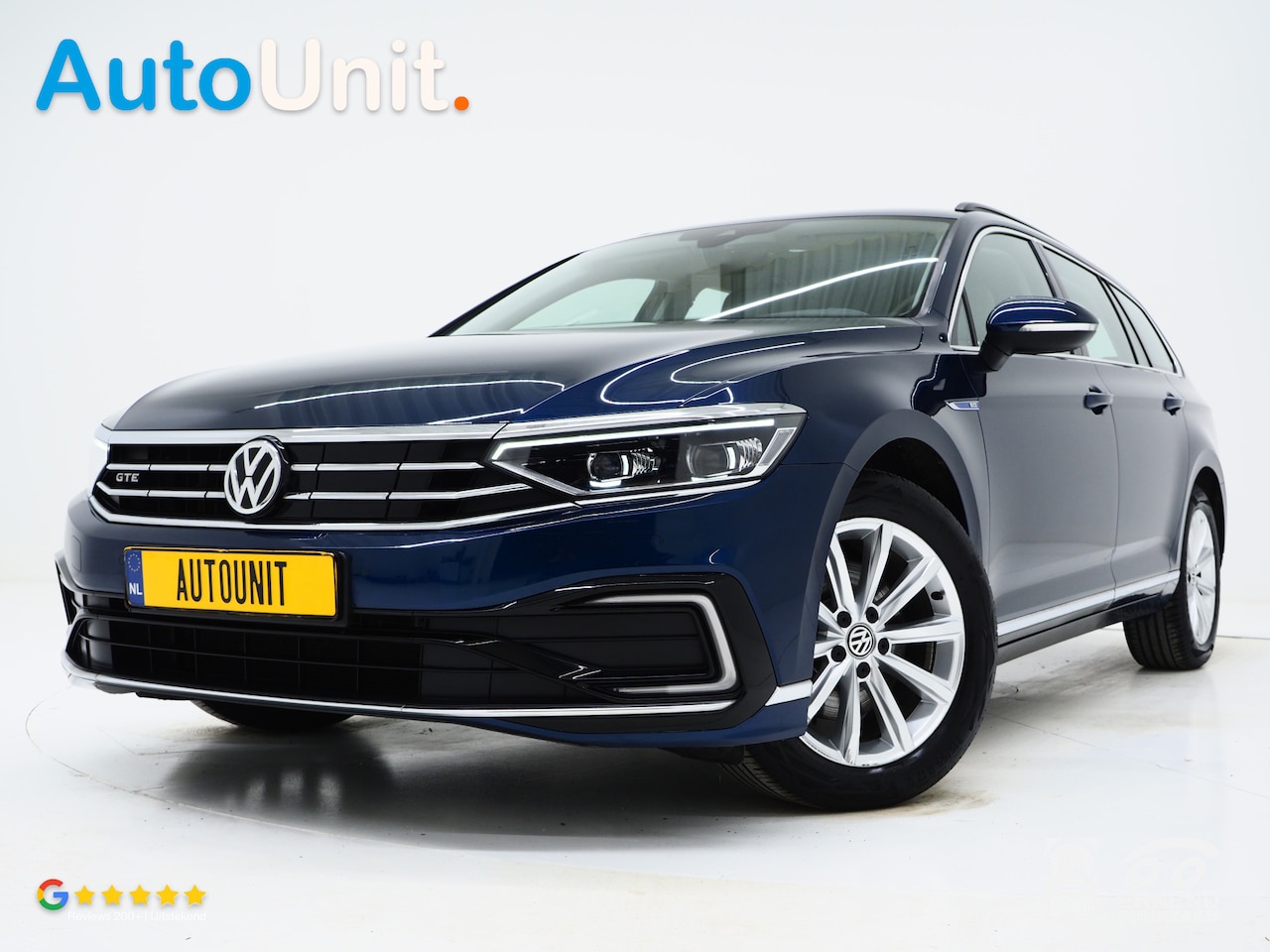 Volkswagen Passat Variant - 1.4 TSI PHEV GTE | Leder | Trekhaak | Adaptive Cruise | Sfeerlicht | DAB | Climate | Matri - AutoWereld.nl