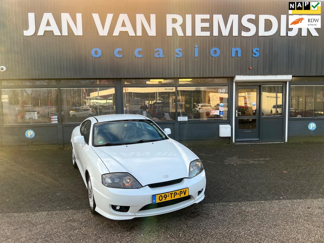 Hyundai Coupé - 2.0i-16V Dynamic 2.0i-16V Dynamic - AutoWereld.nl