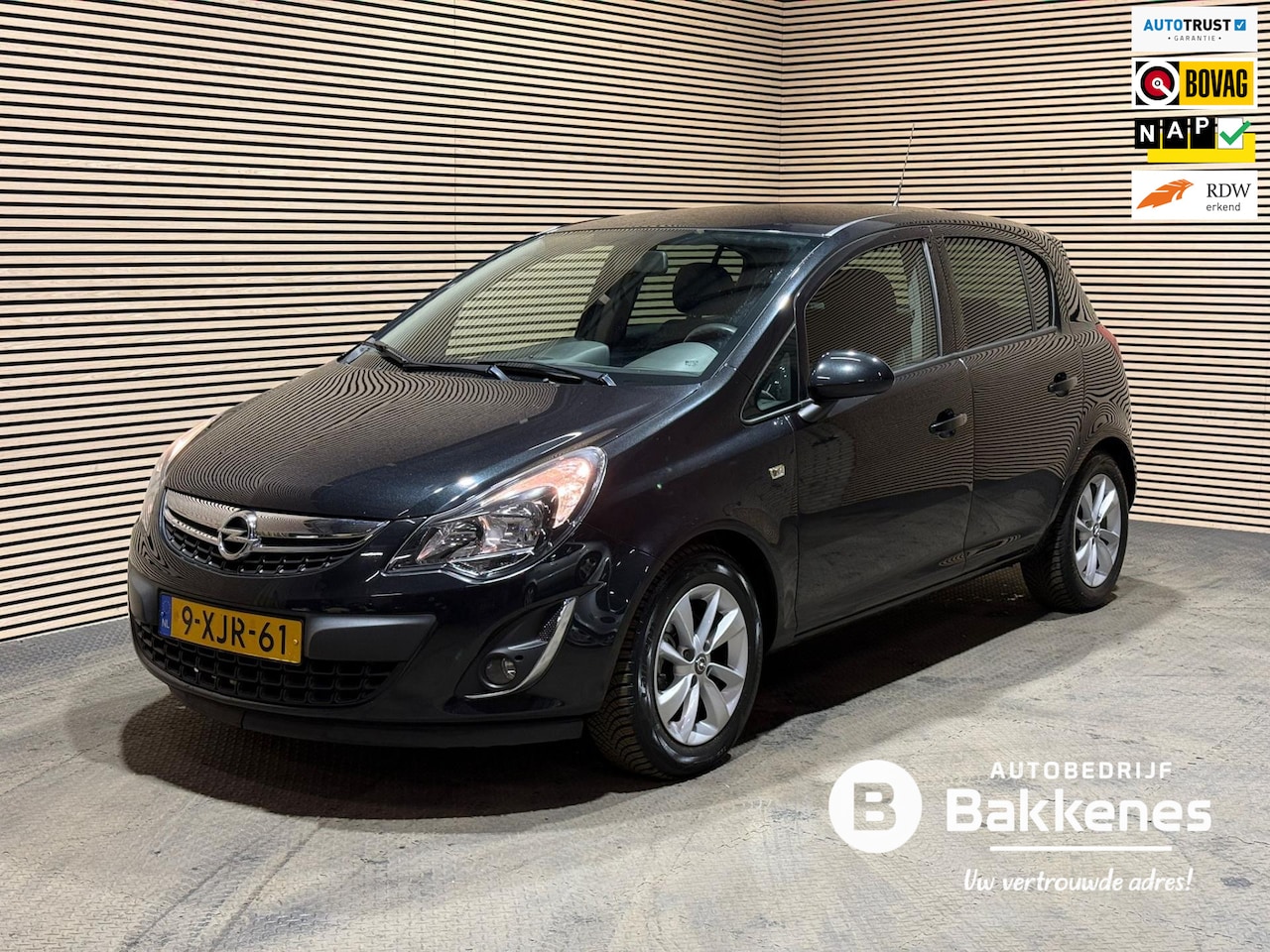 Opel Corsa - 1.4-16V Design | Vol automaat | Stuur + stoelverwarming | Cruise - AutoWereld.nl