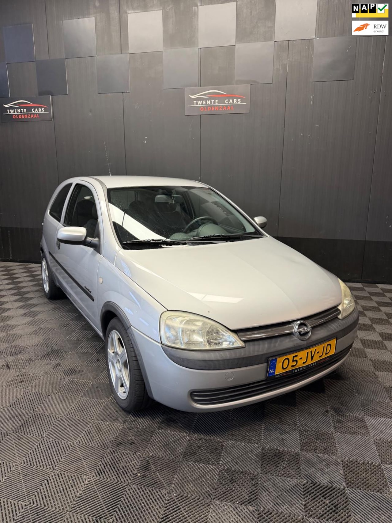 Opel Corsa - 1.2-16V Comfort | Airco | Nieuwe APK | - AutoWereld.nl
