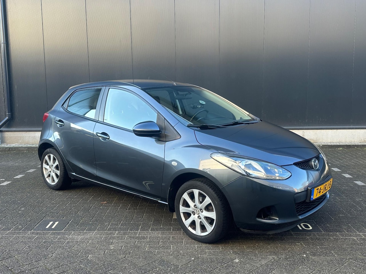 Mazda 2 - 1.3 TS* Apk 16-01-2027* Nette auto* Airco* N.A.P.!! - AutoWereld.nl