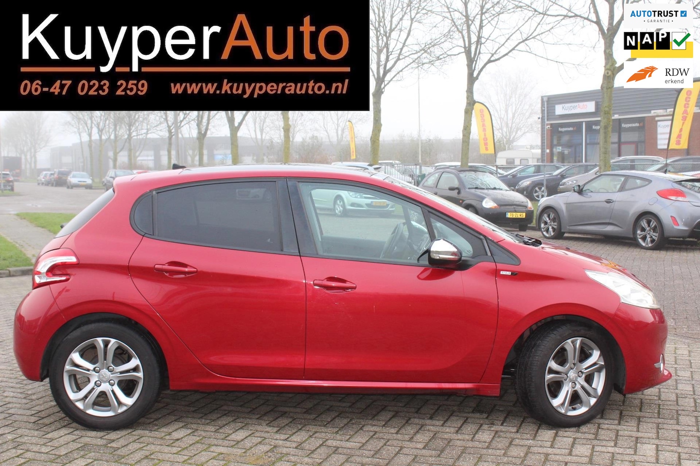 Peugeot 208 - 1.2 PureTech Style Pack Plus nap pano navi multimedia cruise clima sensoren - AutoWereld.nl