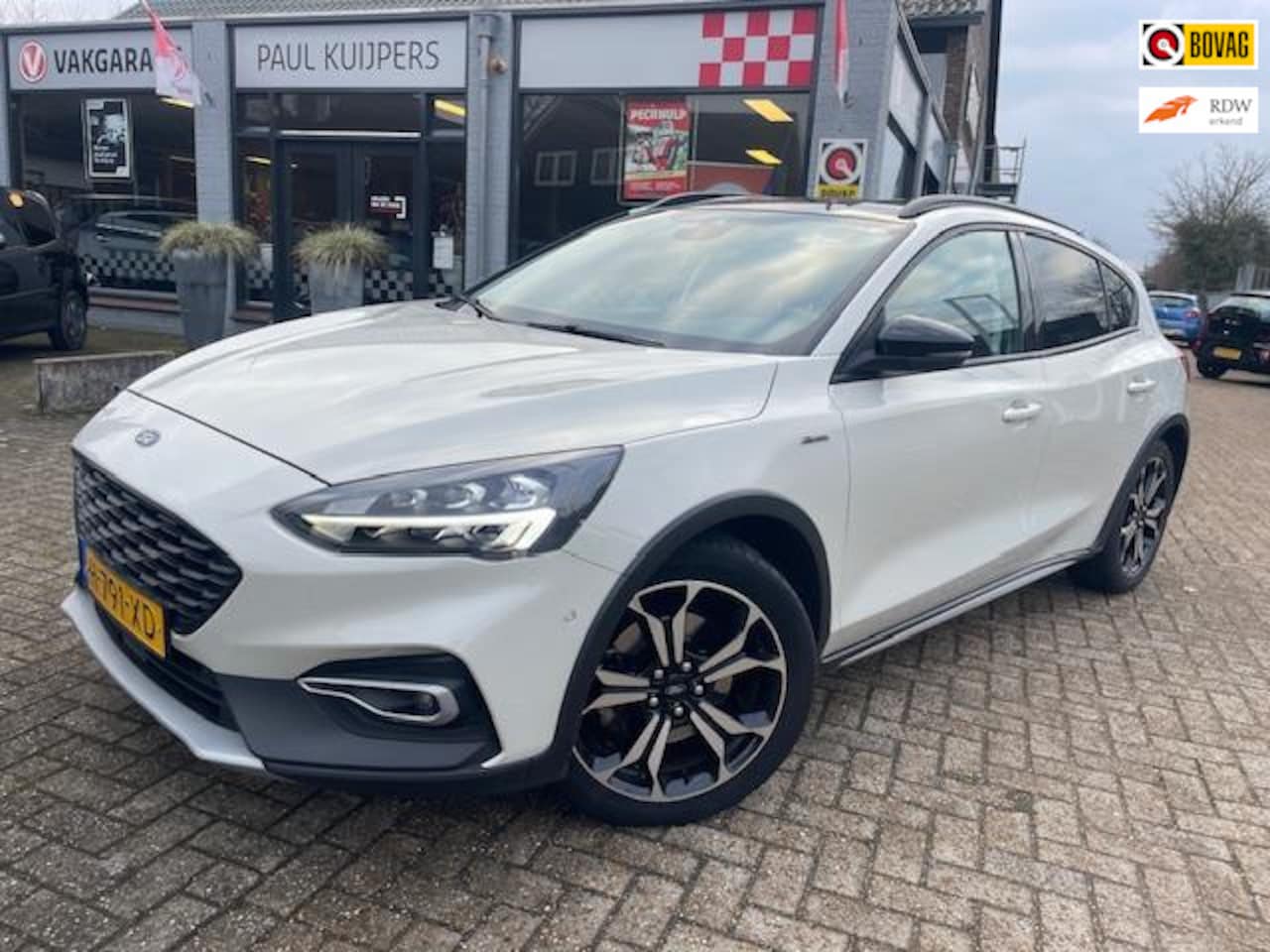 Ford Focus - 1.0 EcoBoost 125pk Active Business *full options - ex 1e eigenaar* - AutoWereld.nl