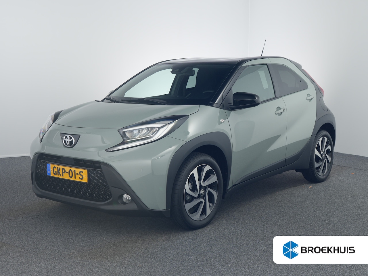 Toyota Aygo X - 1.0 VVT-i S-CVT Envy | Achteruitrijcamera | Airco (automatisch) | Apple Carplay/Android Au - AutoWereld.nl