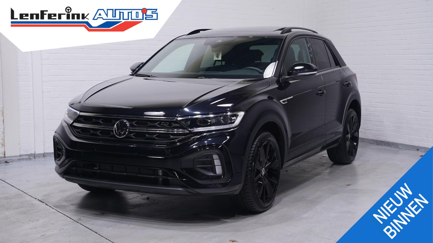 Volkswagen T-Roc - 1.5 TSI 150 pk R Line Black Edition Panodak, ACC IQ LED Koplampen, Apple Carplay, Parkeerh - AutoWereld.nl