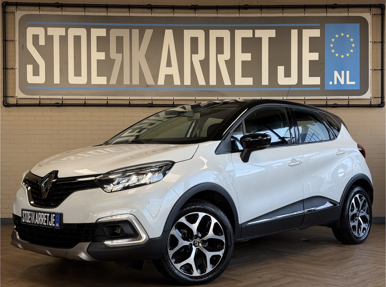 Renault Captur - 0.9 TCe Intens | Navi | Clima | Led | 17" | PDC | Bluetooth | Cruise control | 100% onderh - AutoWereld.nl