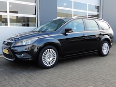 Ford Focus Wagon - 2.0 Titanium Clima/Nvai/PDC