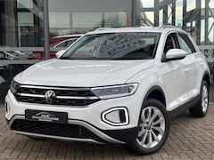 Volkswagen T-Roc - 1.0 TSI LIFE EDITION AIRCO PDC CARPLAY STOELVW ALCANTARA
