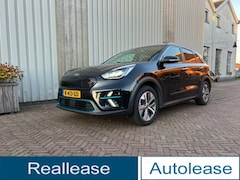 Kia Niro - 1e Eigenaar, SOH 98%, Executive Line, 3 fase, 64kWh, 204 Pk, Warmtepomp, leder, JBL Navi C