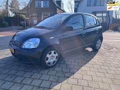 Toyota Yaris - 1.3 VVT-i 1e Eig 5 Drs Trekhaak APK Dealer onderhouden