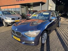 BMW 1-serie - 116i Business 5DRS AUTOMAAT AIRCO TREKHAAK ORIG NL NAP