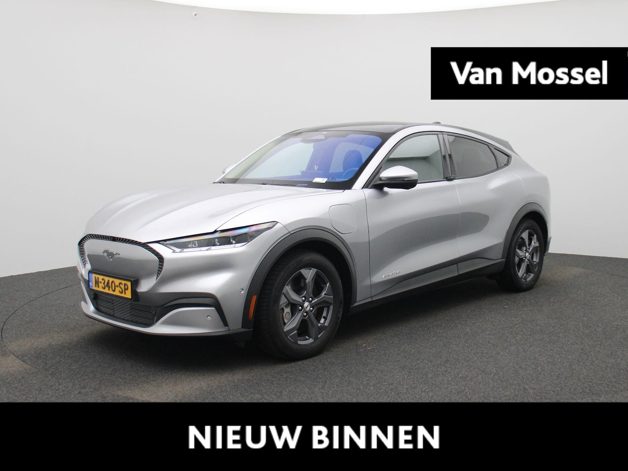 Ford Mustang Mach-E - RWD 75 kWh | B&O | Winter Pakket | Camera | Elektrische Achterklep | Carplay | Led Verlich - AutoWereld.nl