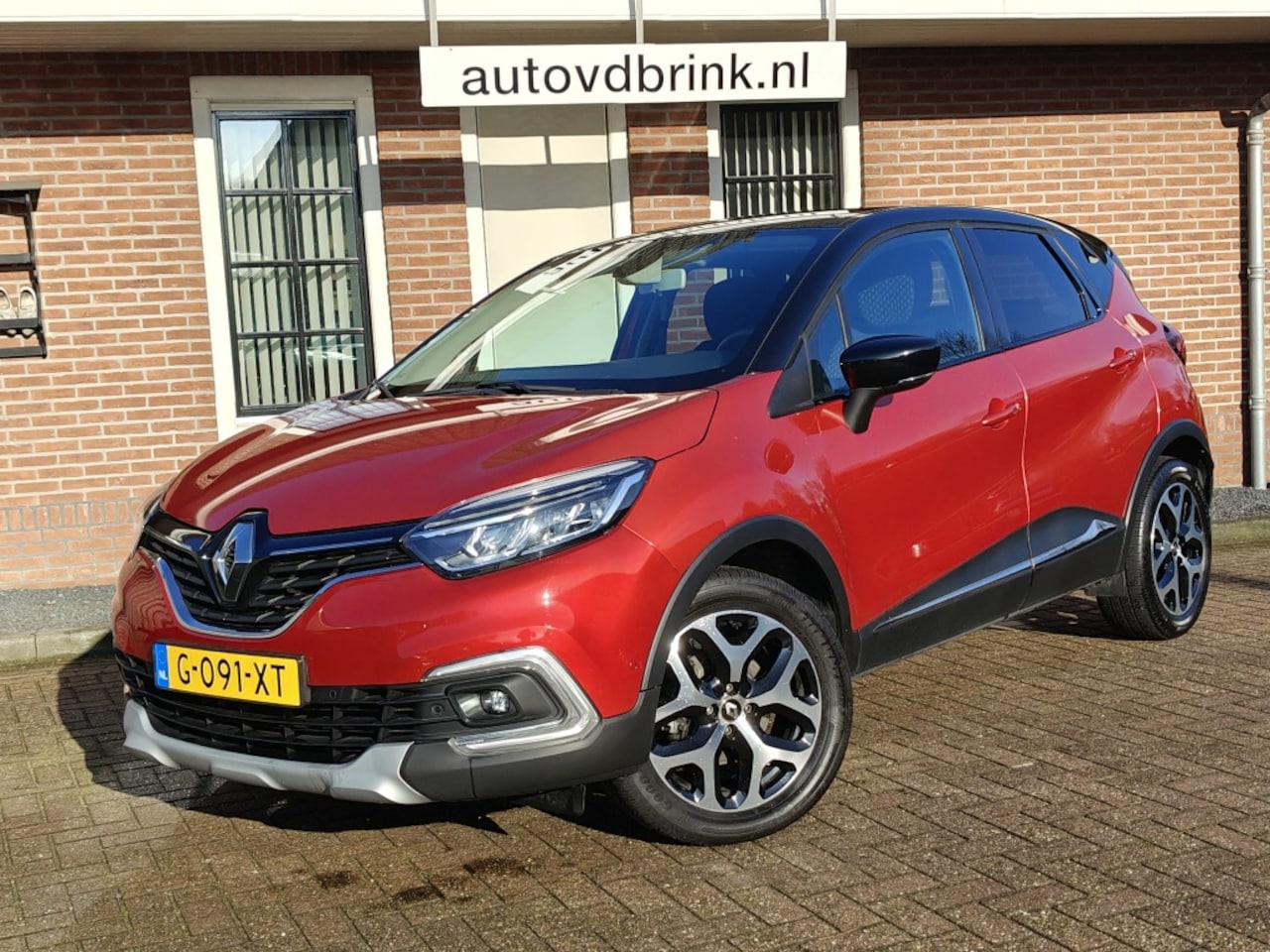 Renault Captur - 1.3 TCe Intens 1.3 TCe Intens, CAMERA / PDC / NAP - AutoWereld.nl