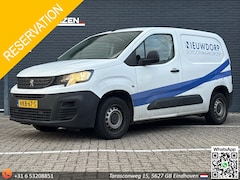 Peugeot Partner - 1.5 BlueHDI Premium | € 5.950, - NETTO | Trekhaak |