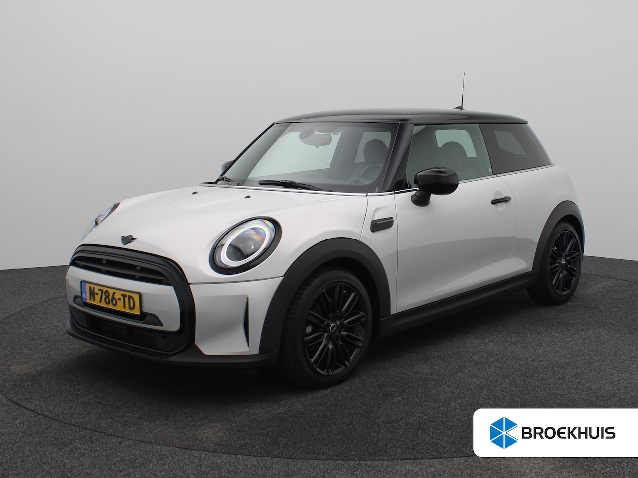 MINI Cooper - Mini 1.5 Business Edition | Airco | Airco (automatisch) | Apple Carplay/Android Auto|telef - AutoWereld.nl