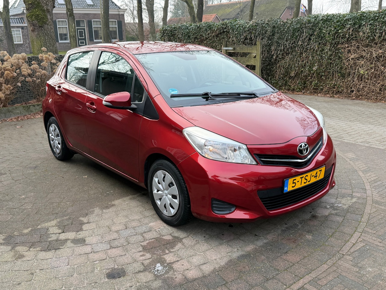 Toyota Yaris - 1.3 VVT-i Now - AutoWereld.nl