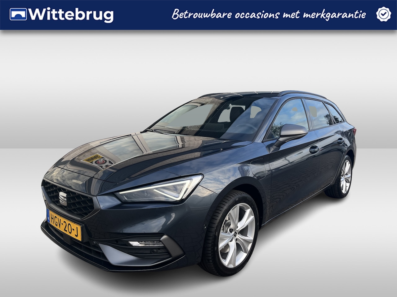 SEAT Leon Sportstourer - 1.5 TSI e-Hybrid FR Business / AUTOMAAT / GARANTIE TM 03-2029/ NAVIGATIE / CAMERA / DIGITA - AutoWereld.nl