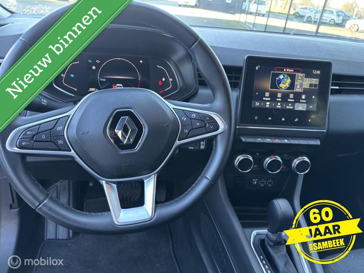 Renault Clio - 1.6 E-Tech Hybrid 145-Automaat-Carplay -Airco - AutoWereld.nl