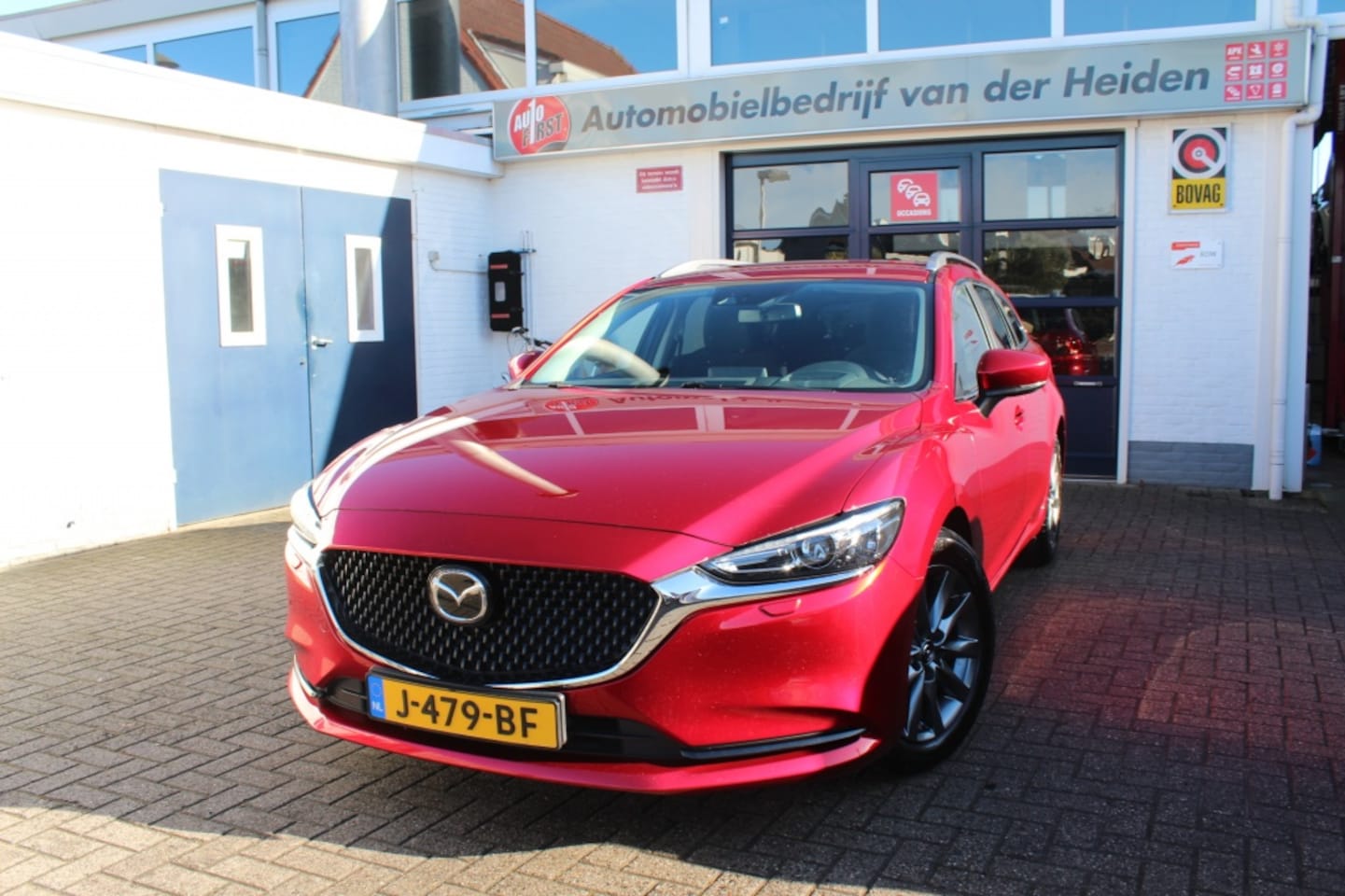 Mazda 6 Sportbreak - 2.0 SkyActiv-G 145pk Carplay - AutoWereld.nl