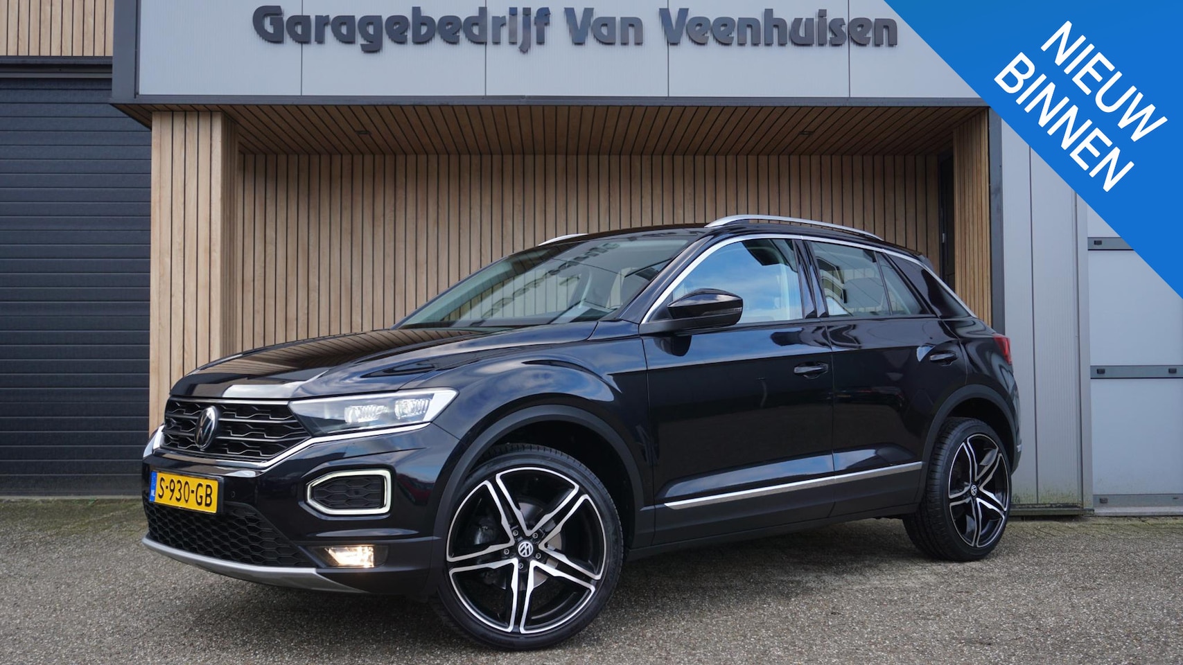 Volkswagen T-Roc - 1.5 TSI 150pk DSG Sport Virtual 19inch LM Stoel&Stuurverwarming LED Keyless Elek.klep *Com - AutoWereld.nl