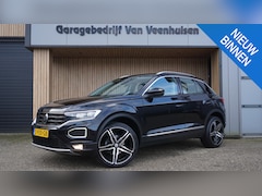 Volkswagen T-Roc - 1.5 TSI 150pk DSG Sport Virtual 19inch LM Stoel&Stuurverwarming LED Keyless Elek.klep *Com
