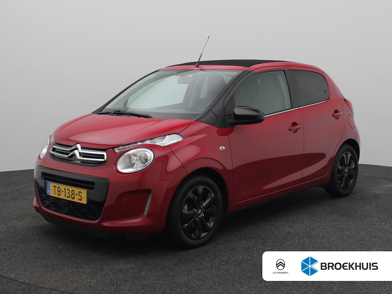 Citroën C1 - 1.0 e-VTi Airscape Shine | Achteruitrijcamera | Airco (automatisch) | Elektrisch vouwdak - AutoWereld.nl