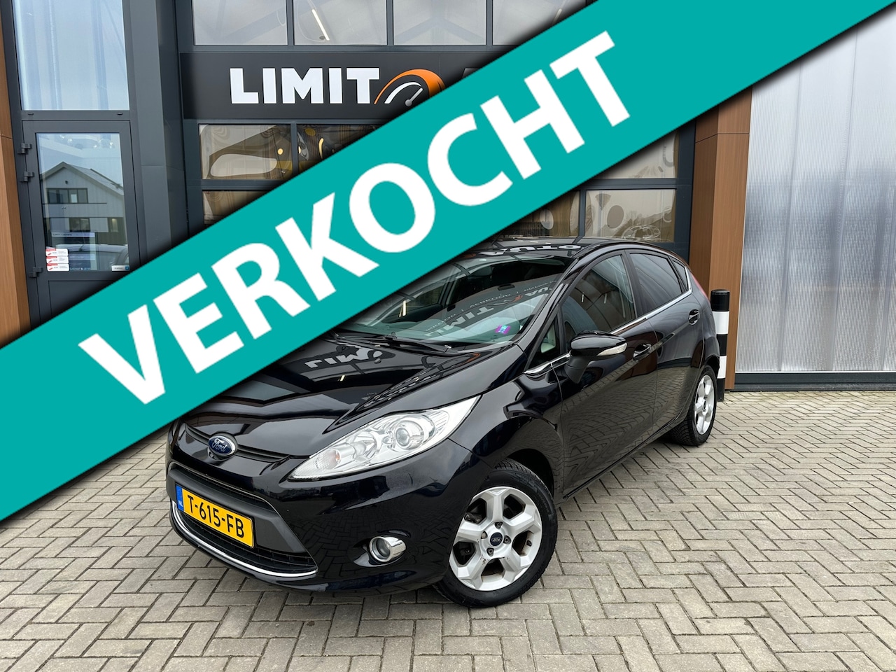 Ford Fiesta - 1.25 Ghia Climate/Pdc/Keyless/El.ramen/Lmv/5drs/Apk - AutoWereld.nl
