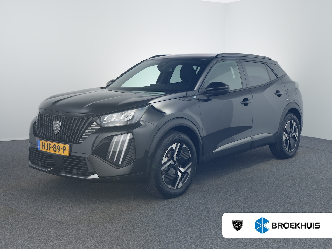 Peugeot e-2008 - EV Allure Avantage 54 kWh | 11 kW lader | Airco (automatisch) | Apple Carplay/Android Auto - AutoWereld.nl