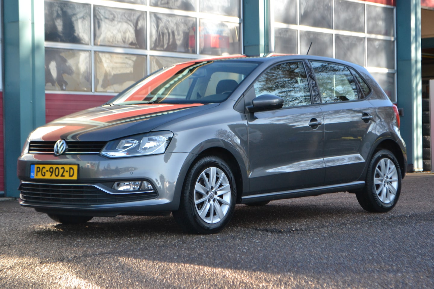 Volkswagen Polo - 1.2 TSI Comfortline Business R 1.2 TSI Comfortline Business R - AutoWereld.nl