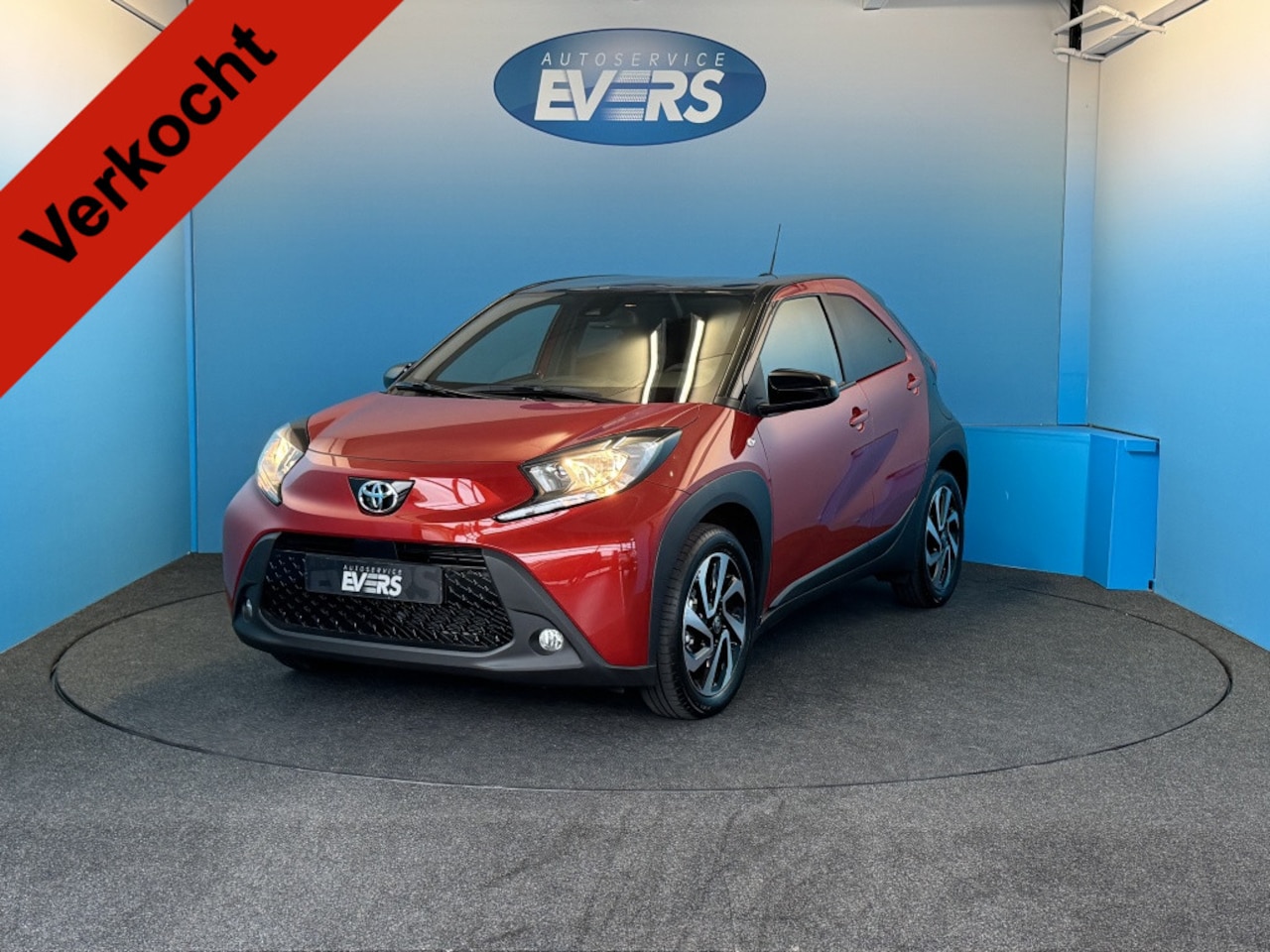 Toyota Aygo X - Bi Tone Car-Play stoelverw. 1.0 VVT-i MT Premium - AutoWereld.nl