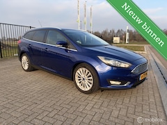 Ford Focus Wagon - 1.0 Titanium Edition