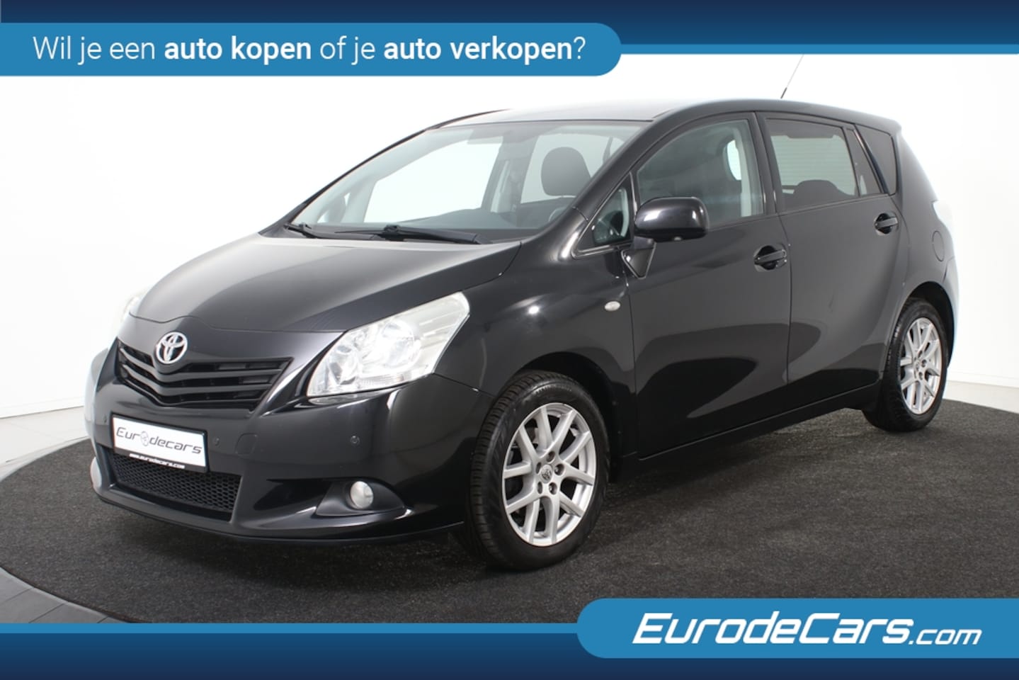Toyota Verso - 1.8 VVT-i Business *Navigatie*Panoramadak*Trekhaak* - AutoWereld.nl