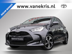 Toyota Yaris - 1.5 Hybrid 115 First Edition Limited, Parkeersensoren, Stoelverwarming, Apple Carplay / An