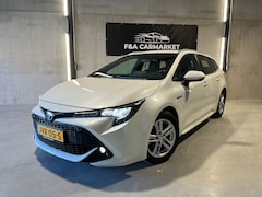 Toyota Corolla Touring Sports - 1.8 Hybrid Dynamic | 6 mnd Garantie | CarPlay | ACC | Lane Assist | Dealer Onderhouden