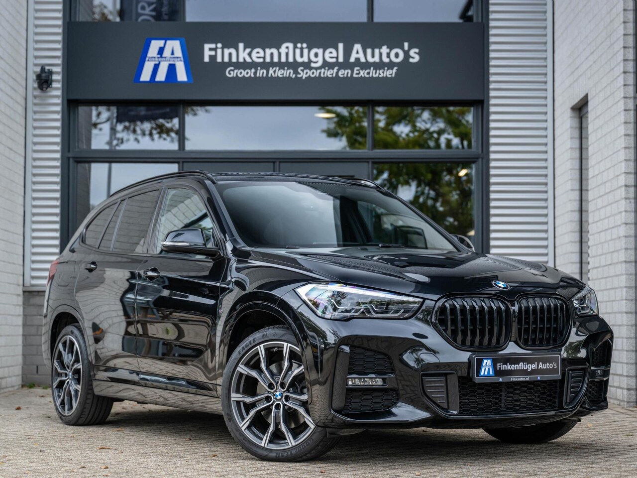 BMW X1 - XDrive25e M-sport 220 pk BTW |Pano |Memory |Head-up |H.K Audio |VOL | - AutoWereld.nl