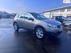 Nissan Qashqai - 2.0 Connect Edition automaat airco