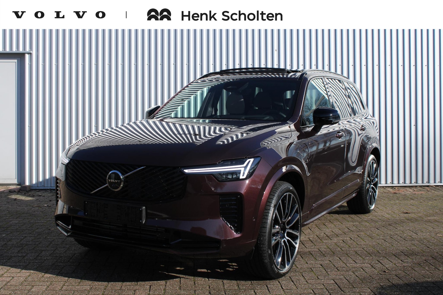 Volvo XC90 - 2.0 T8 Plug-in hybrid AWD Ultra Dark Exec. Ed. Luchtvering | Bowers & Wilkins premium audi - AutoWereld.nl