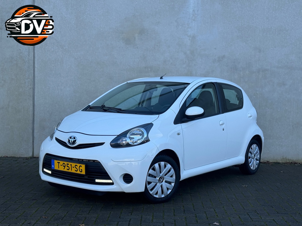 Toyota Aygo - 1.0 VVT-i Access 5 DEURS AIRCO GROOT SCHERM - AutoWereld.nl